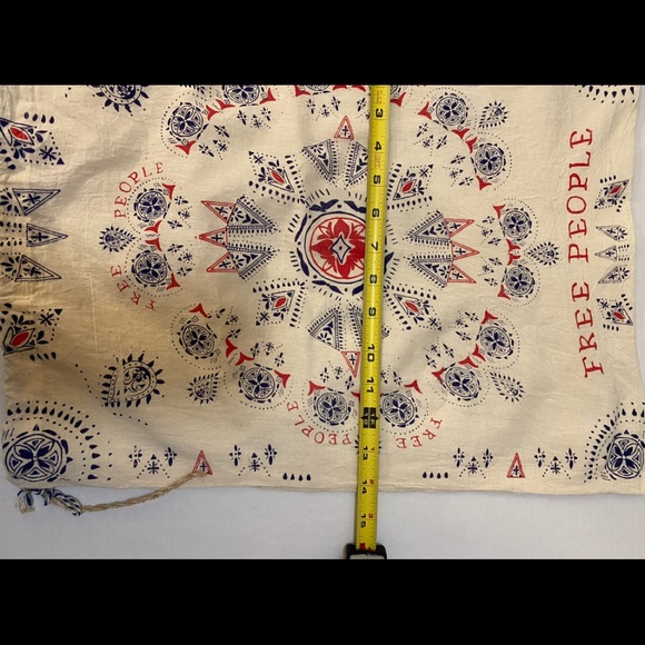 💚3/20$5/25💚FREE PEOPLE LARGE CANVAS DUST BAG UEC - Picture 9 of 9